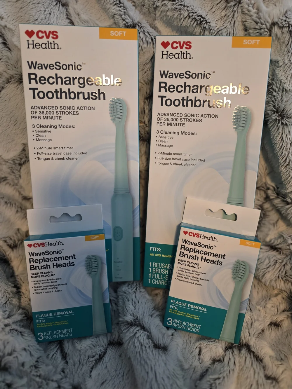 WaveSonic Rechargeable Toothbrush Lot Of 2 With 2 Packs Of Replacement Brush NWT
